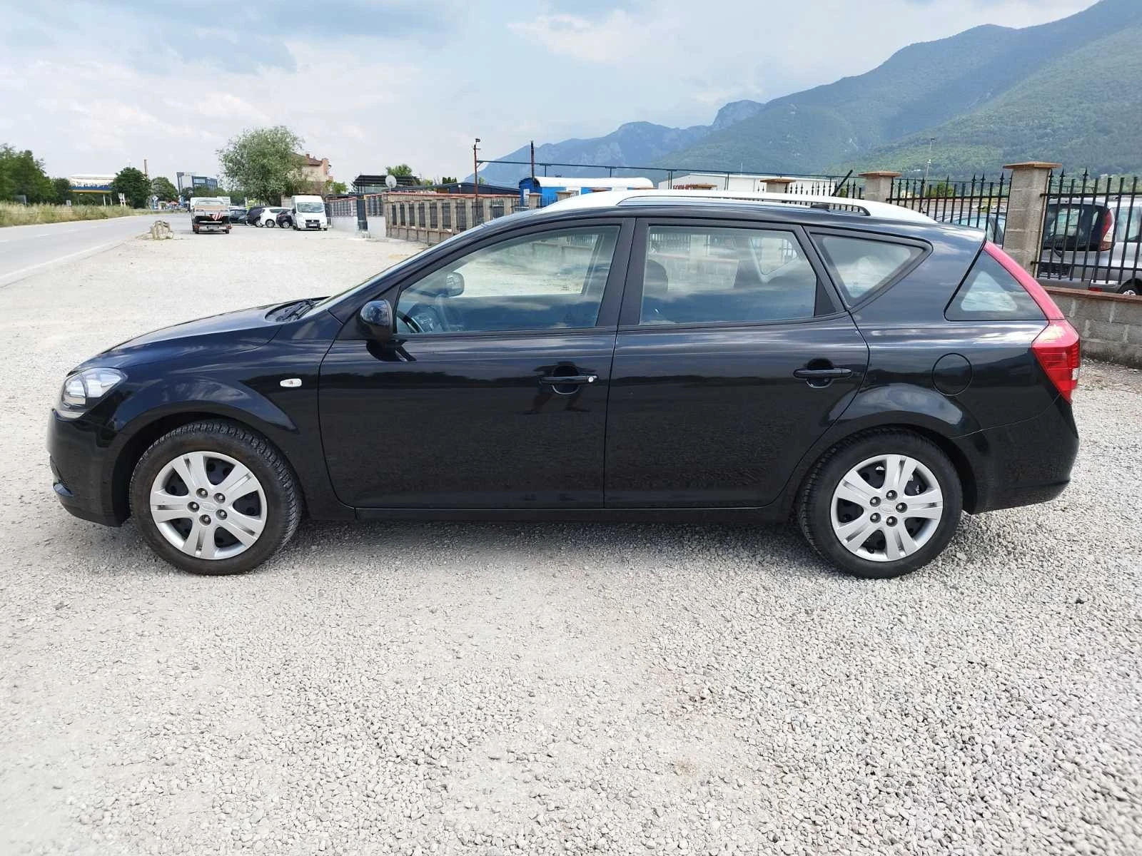 Kia Ceed 1.4 I УНИКАТ ЕВРО 5 B - изображение 7