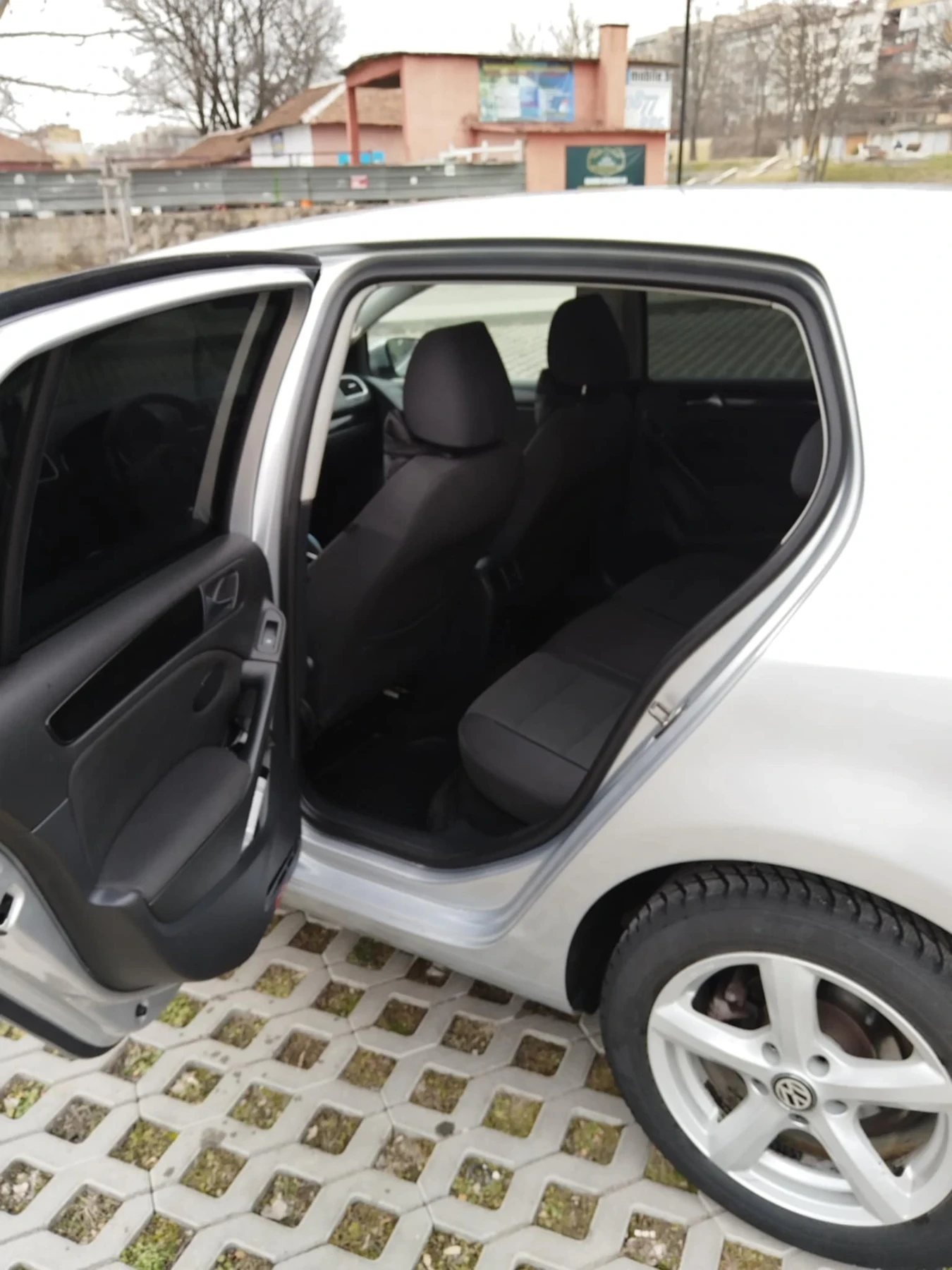 VW Golf  - изображение 8