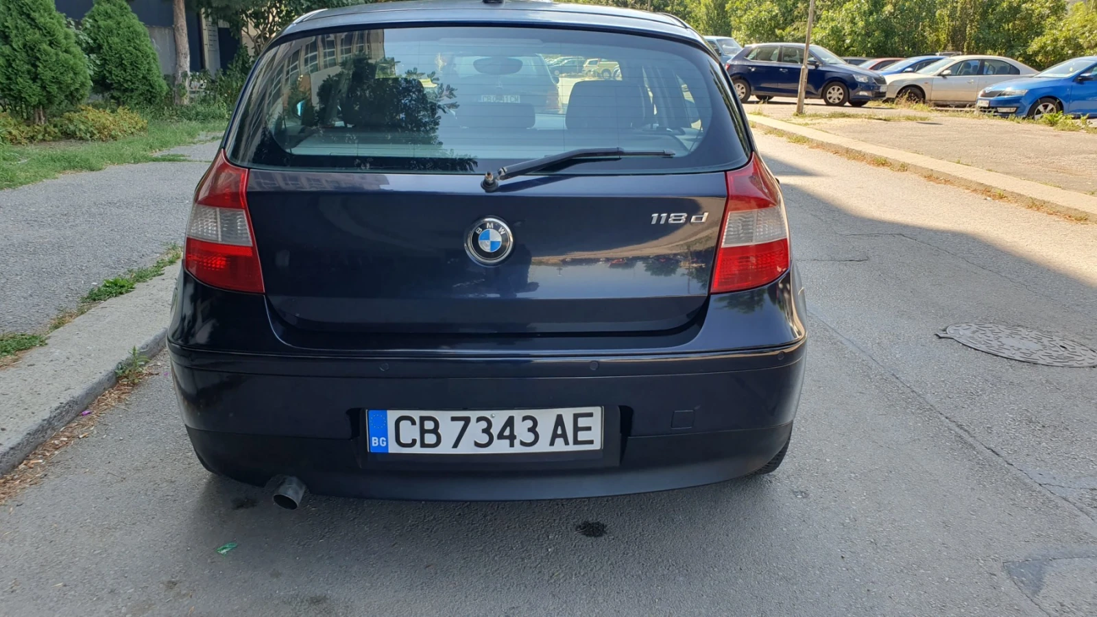 BMW 118 2.0D 122кс 6ск - изображение 5