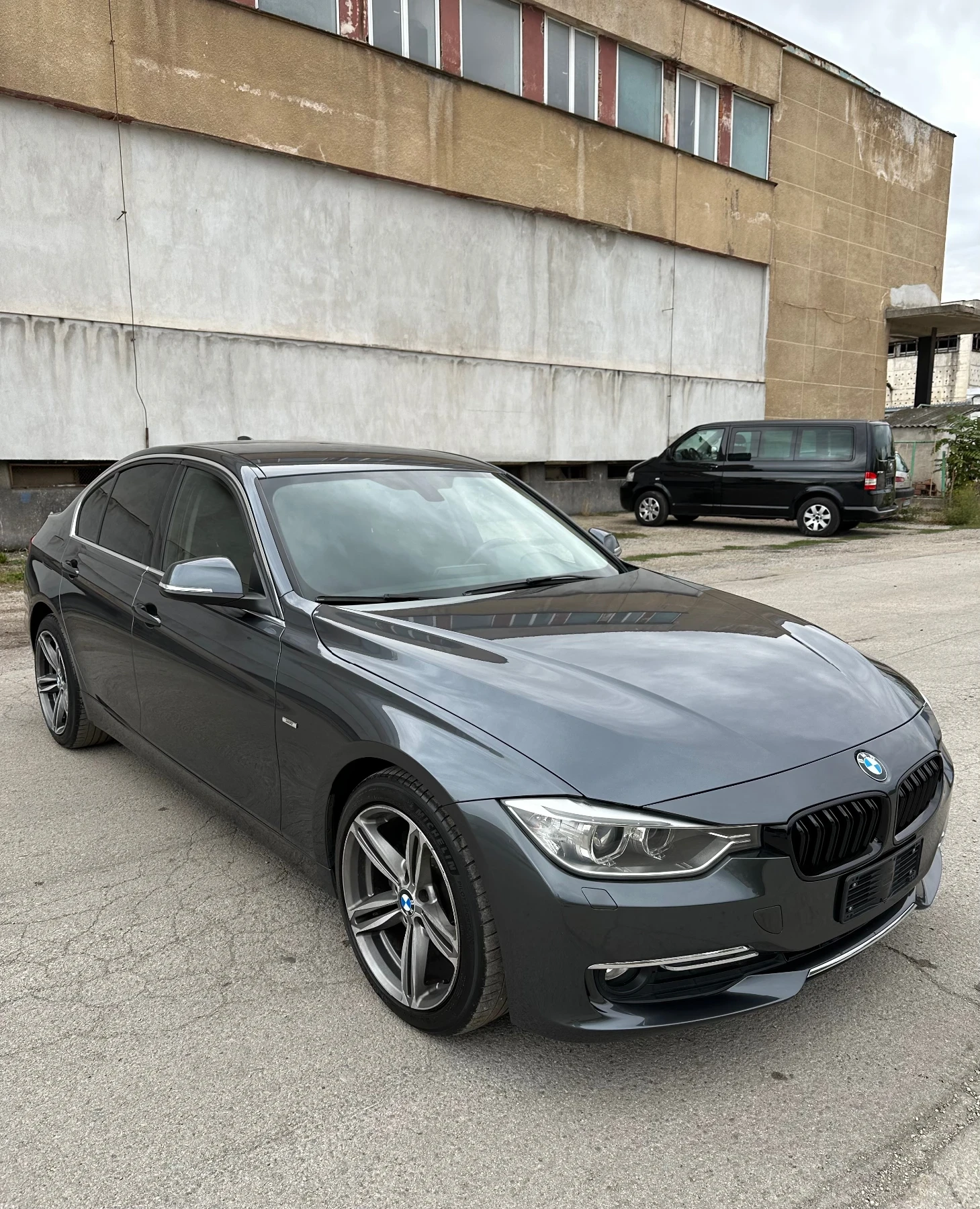 BMW 320 Luxury / Italy  - изображение 6