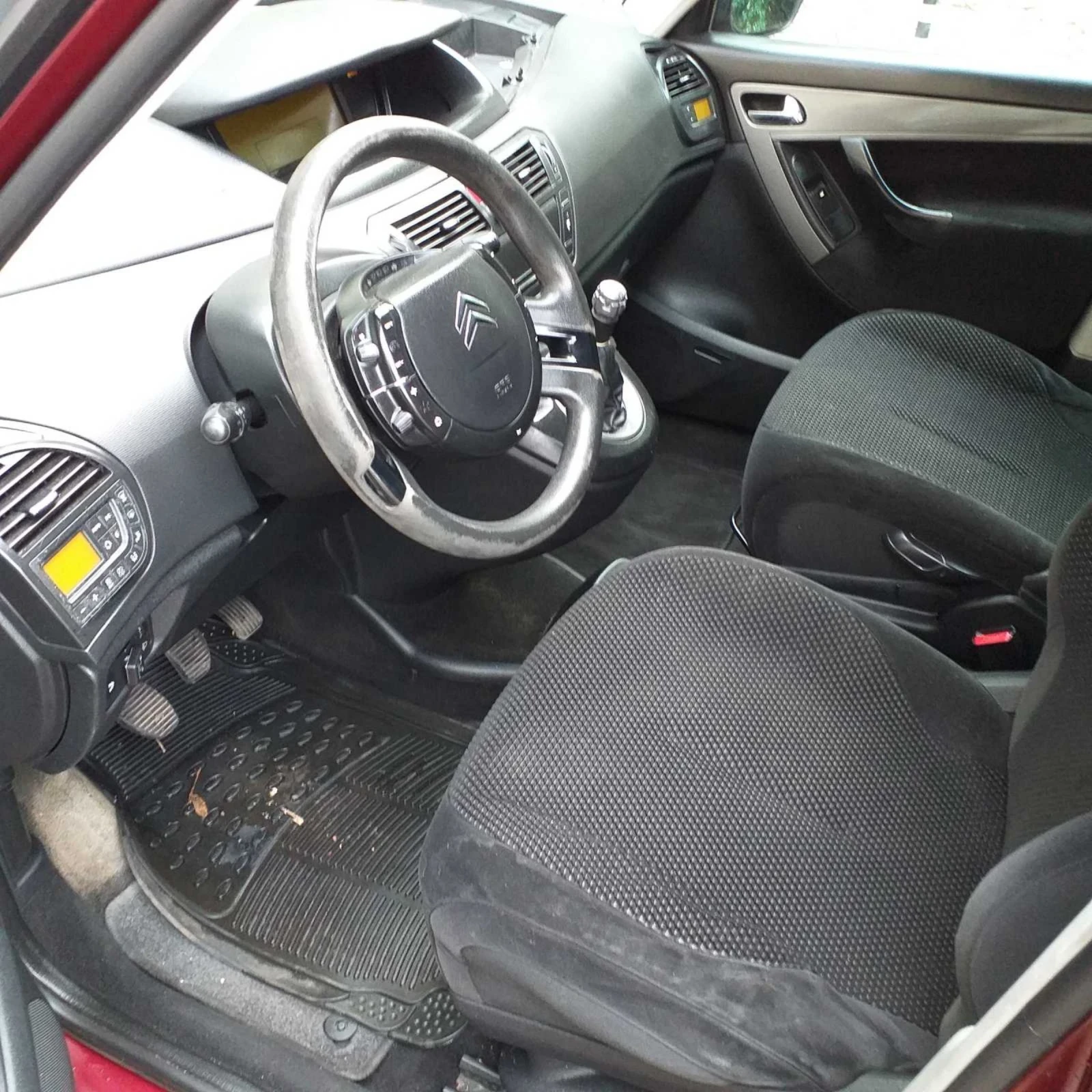 Citroen Grand C4 Picasso 1.8GAZ - изображение 6