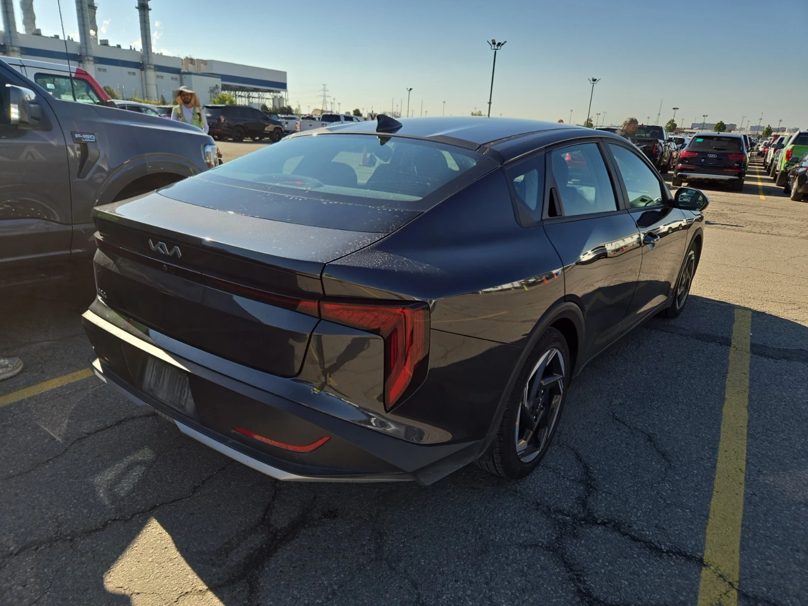 Kia K4 * CARFAX *    | Mobile.bg   3