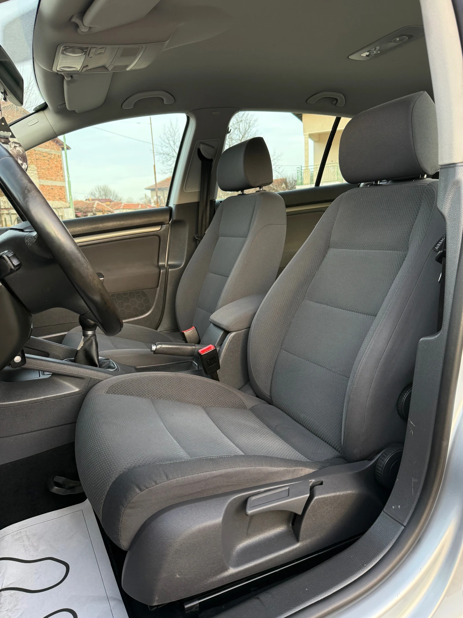 VW Golf 2.0TDI* Klimatronik* Tempomat  - изображение 9