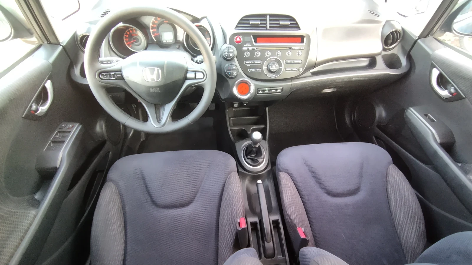 Honda Jazz 1.4i facelift Швейцария - изображение 9