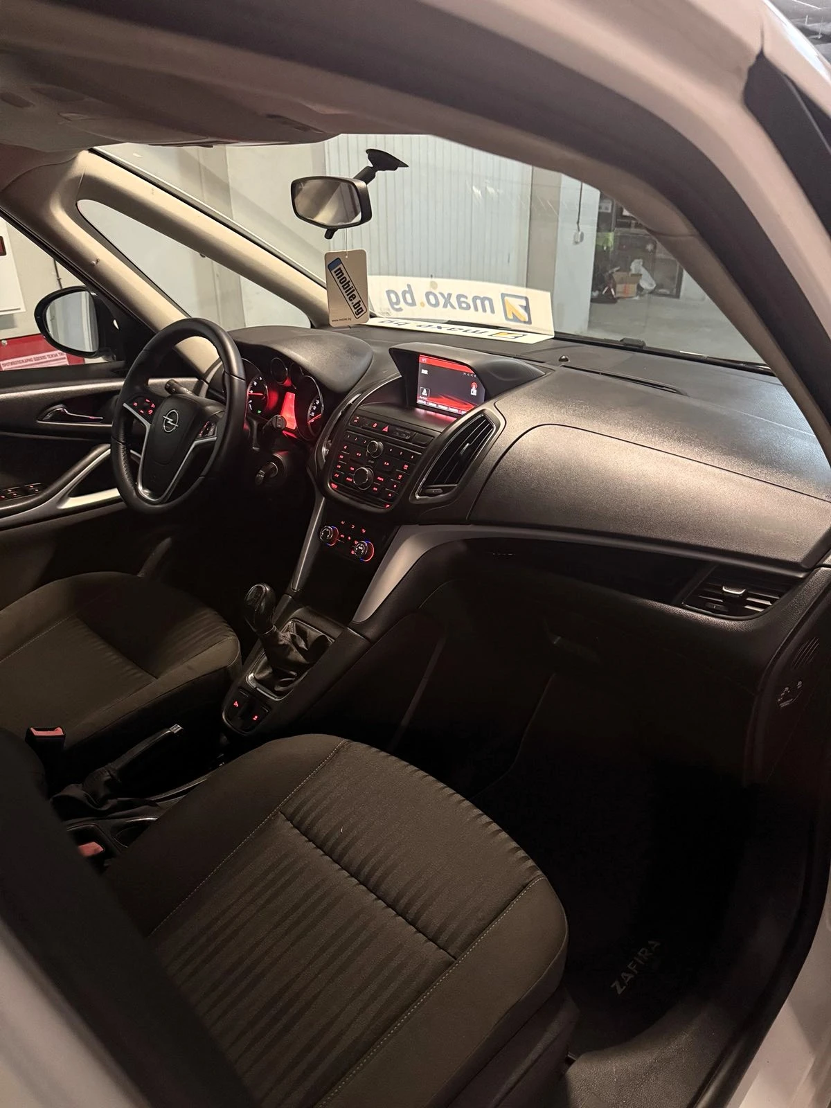 Opel Zafira ГАЗ/БЕНЗИН 2015г. - изображение 4