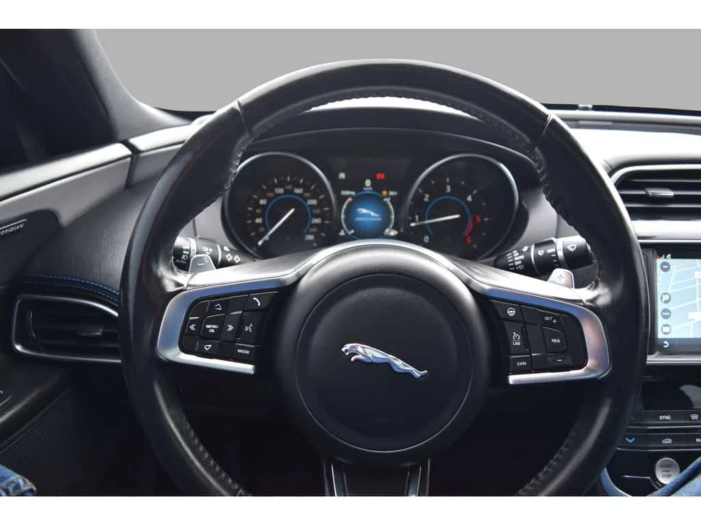 Jaguar XE * 20d R Sport AWD Diesel * CARFAX * ���� �� �� | Mobile.bg � ����������� 13