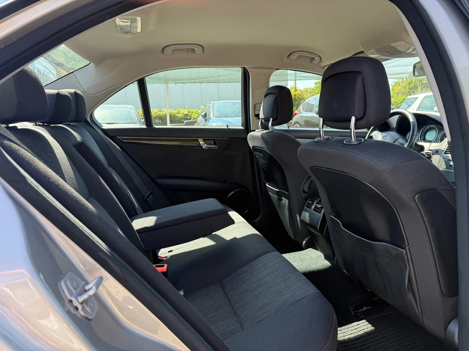 Mercedes-Benz C 200 i-184к.с.+ седан+ ГЕРМАНИЯ, снимка 13 - Автомобили и джипове - 53738839