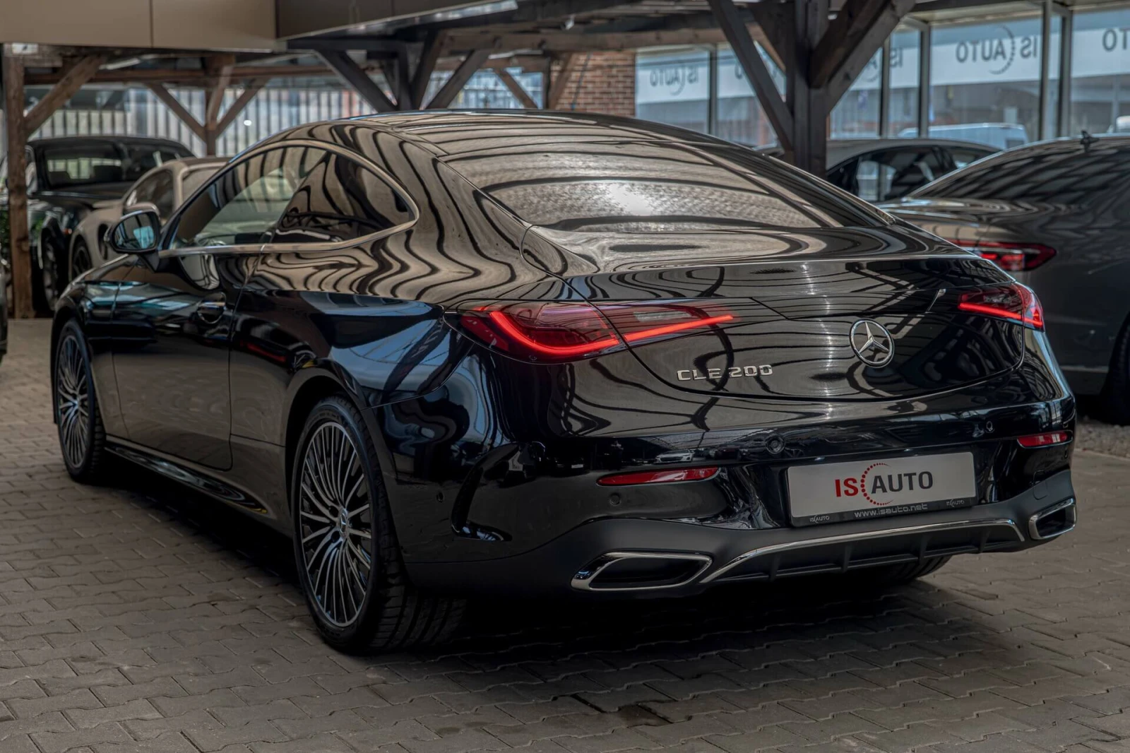 Mercedes-Benz CLE 200/AMG/Advanced plus/Камера/Digital Light/MBUX, снимка 5 - Автомобили и джипове - 53841425