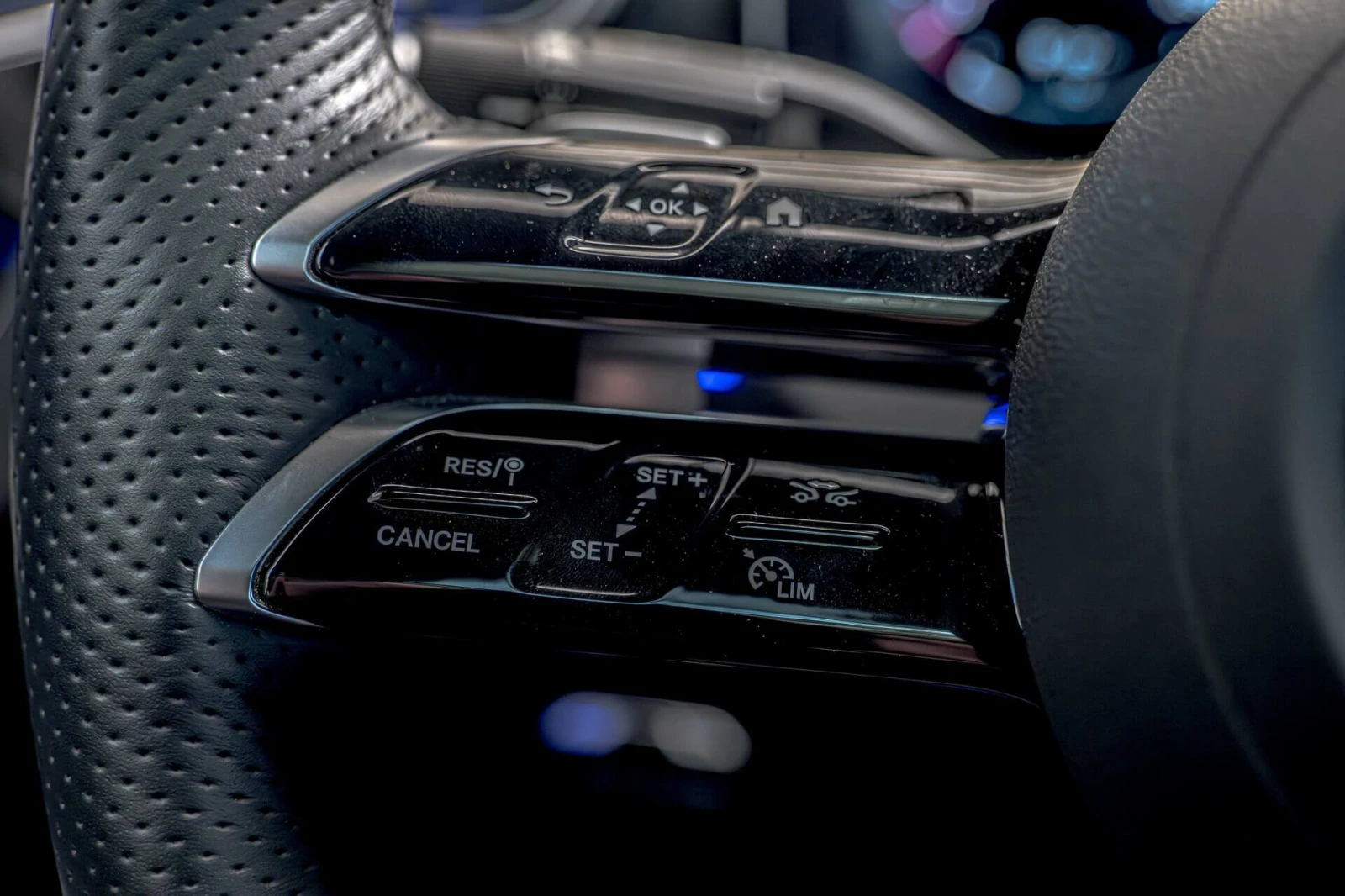 Mercedes-Benz CLE 200/AMG/Advanced plus/Камера/Digital Light/MBUX, снимка 12 - Автомобили и джипове - 53841425