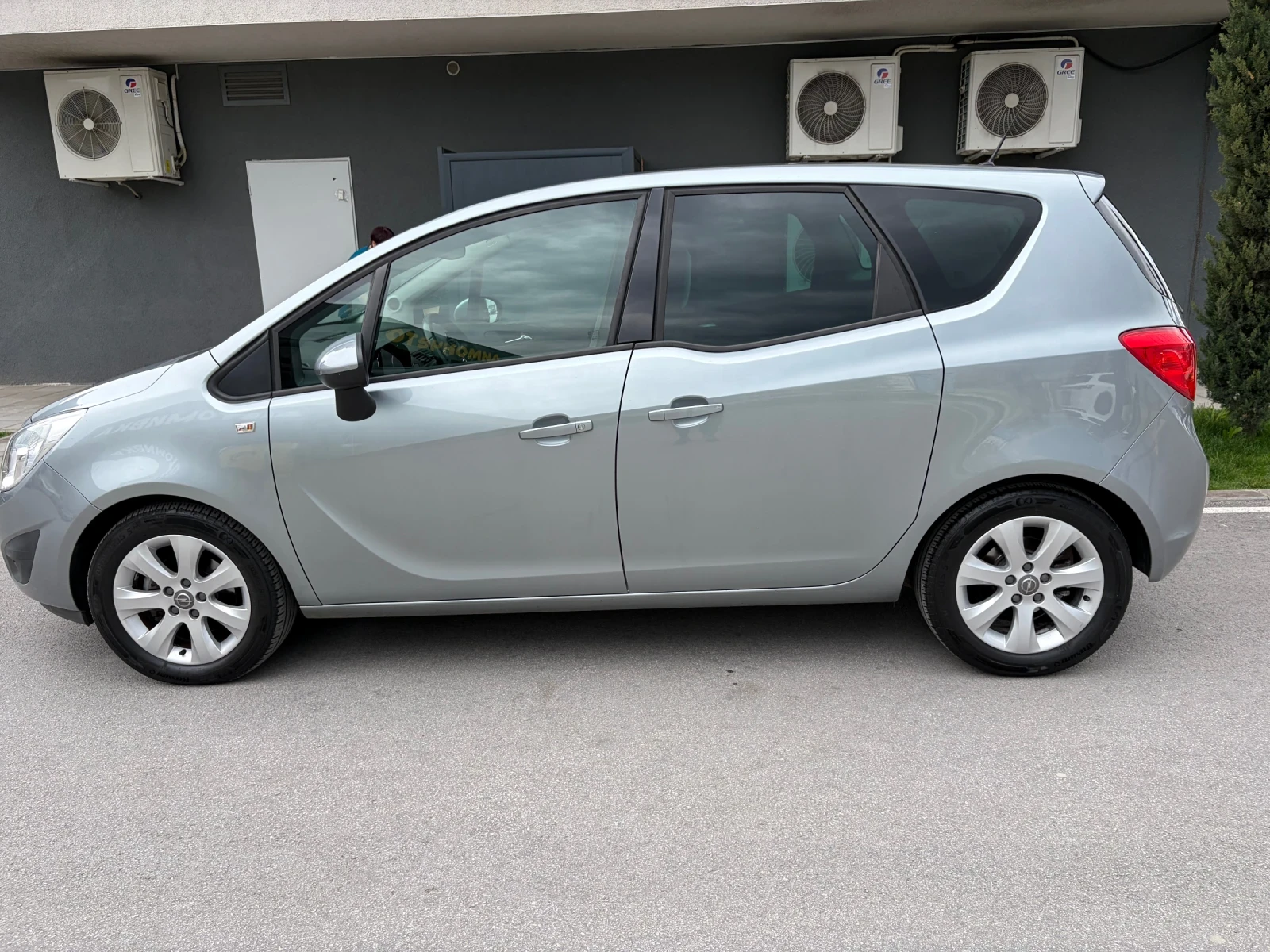 Opel Meriva 1.4i EVRO 5B, снимка 6 - Автомобили и джипове - 54082623
