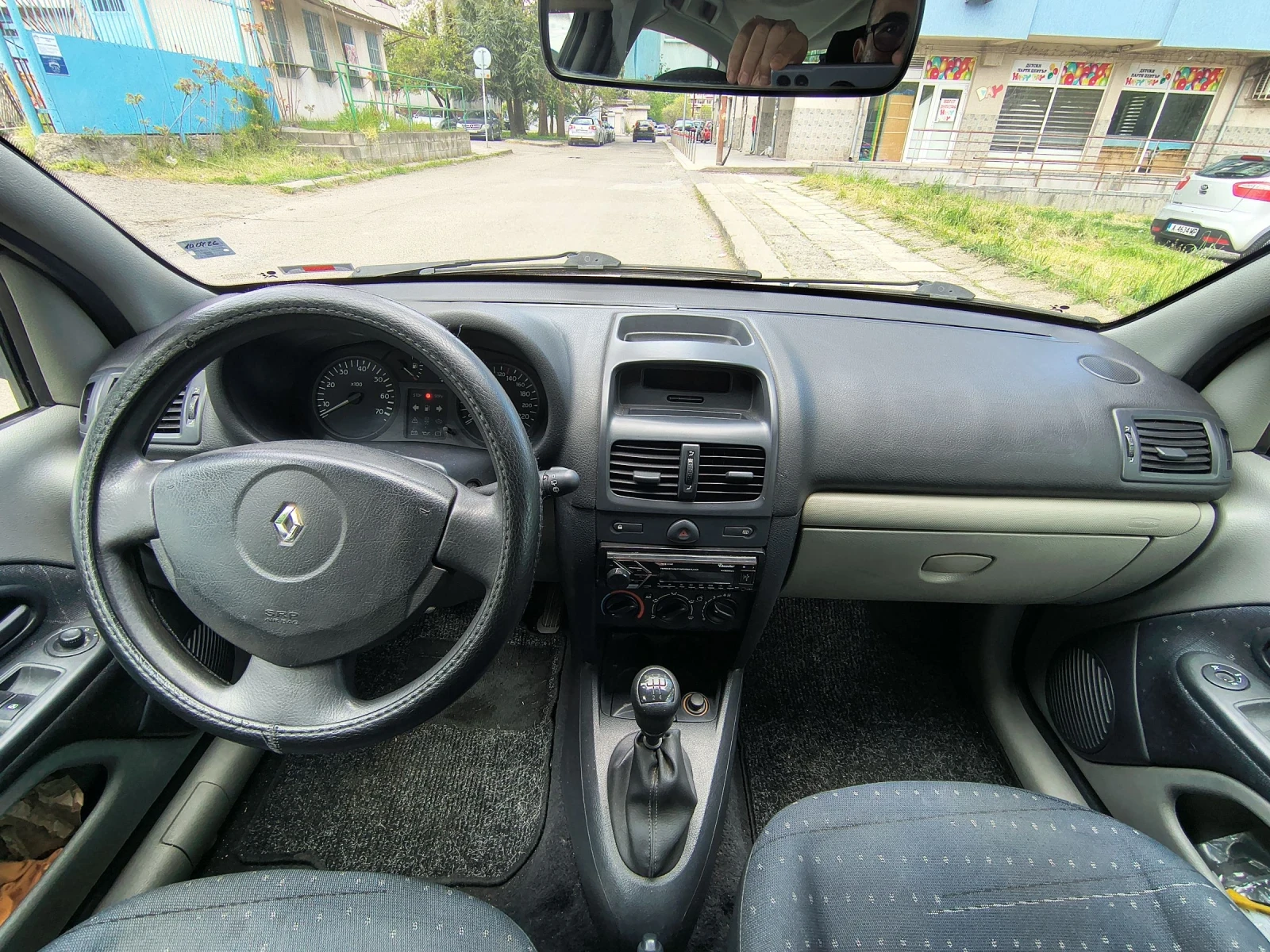 Renault Clio, снимка 10 - Автомобили и джипове - 54398850