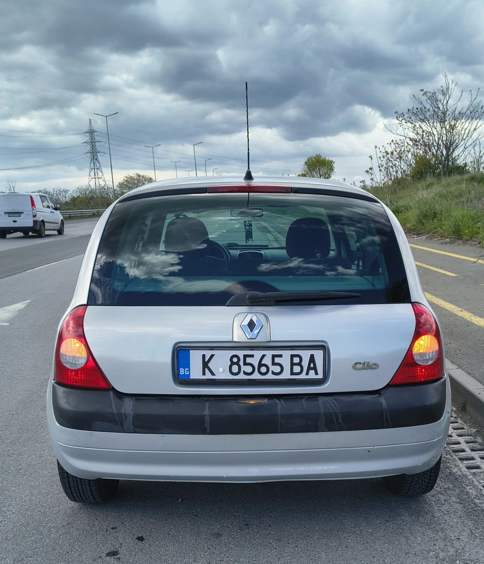 Renault Clio, снимка 5 - Автомобили и джипове - 54398850