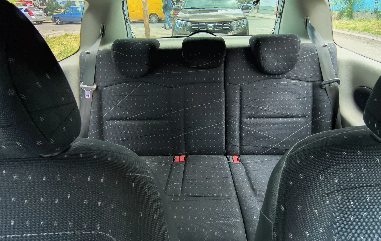 Renault Clio, снимка 12 - Автомобили и джипове - 54398850
