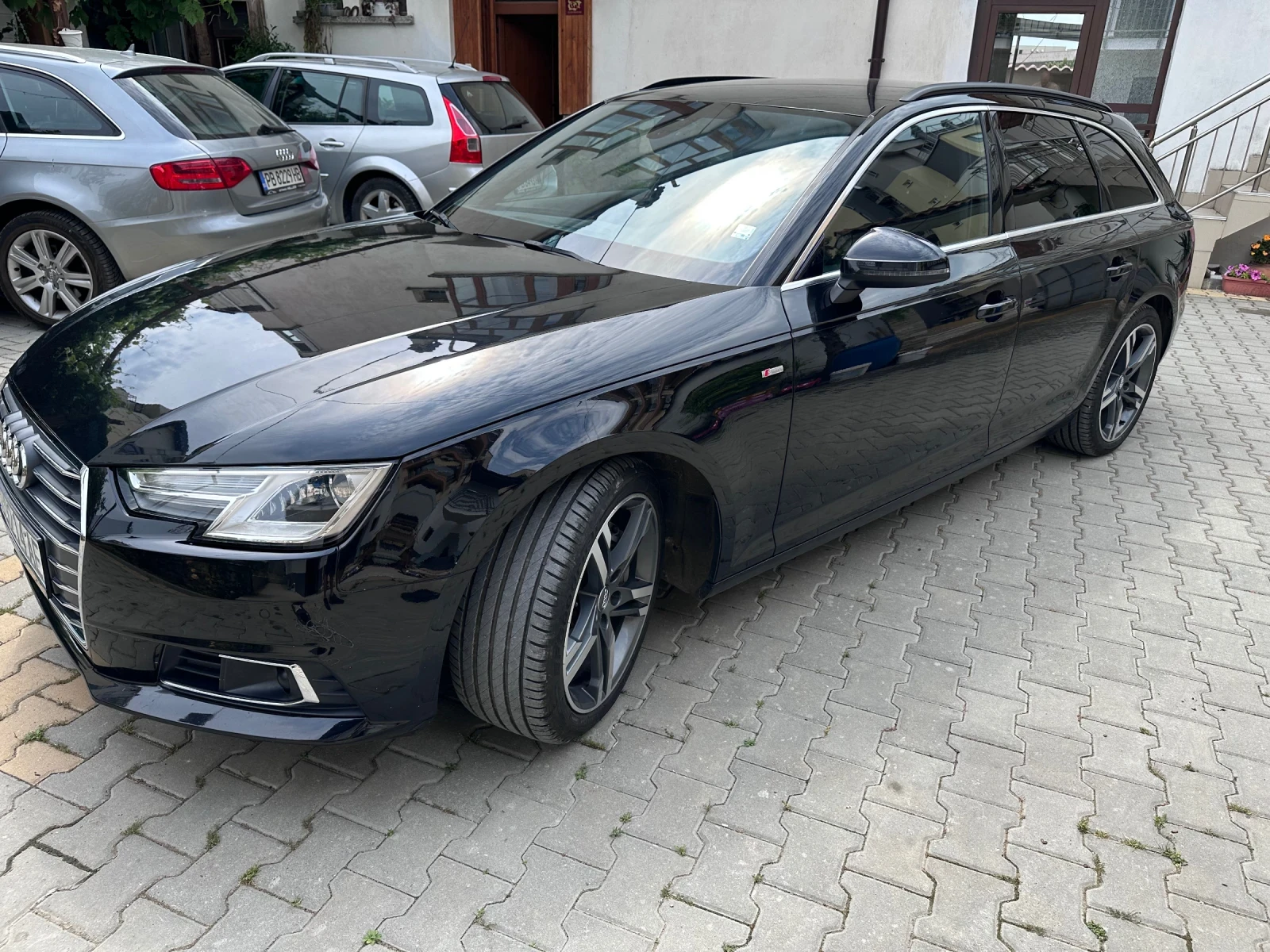 Audi A4, снимка 2 - Автомобили и джипове - 54777807
