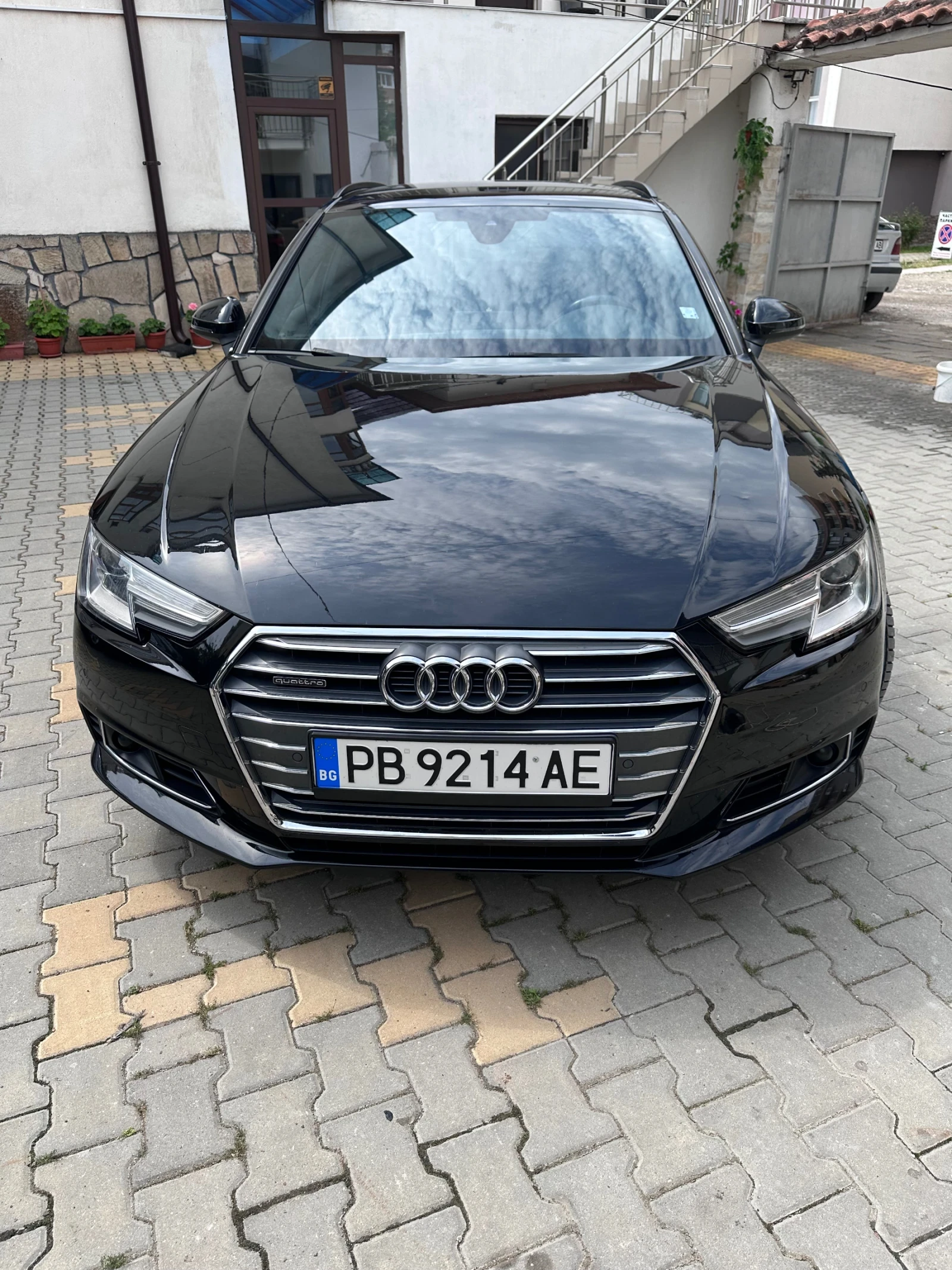Audi A4, снимка 3 - Автомобили и джипове - 54777807