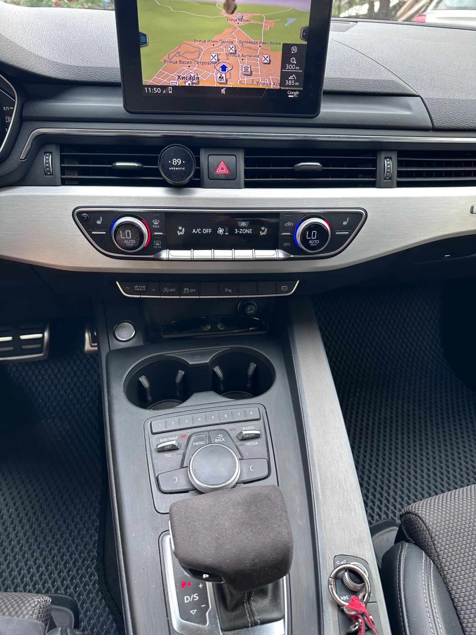 Audi A4, снимка 11 - Автомобили и джипове - 54777807