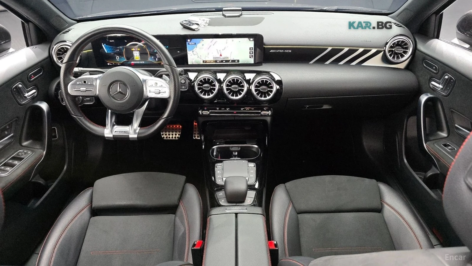 Mercedes-Benz A 35 AMG* 4MATIC* PANOROOF* REAR-CAMERA* , снимка 6 - Автомобили и джипове - 54851438