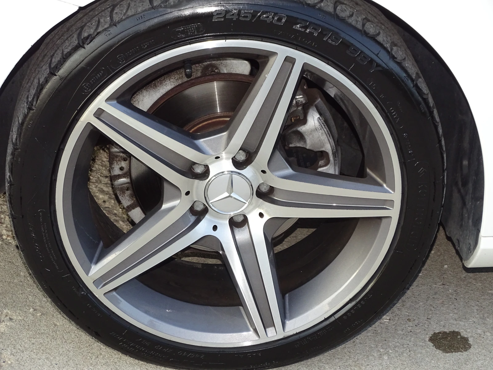 Mercedes-Benz E 220 2.2CDI_194 Коня_AMG LINE_* , снимка 16 - Автомобили и джипове - 55004663