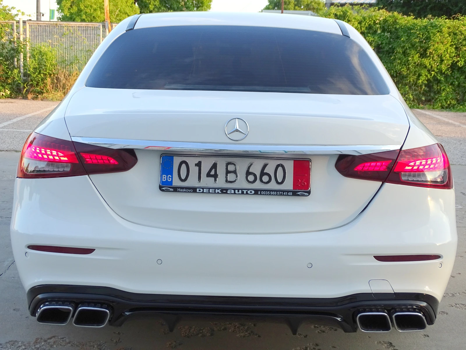 Mercedes-Benz E 220 2.2CDI_194 Коня_AMG LINE_* , снимка 4 - Автомобили и джипове - 55004663