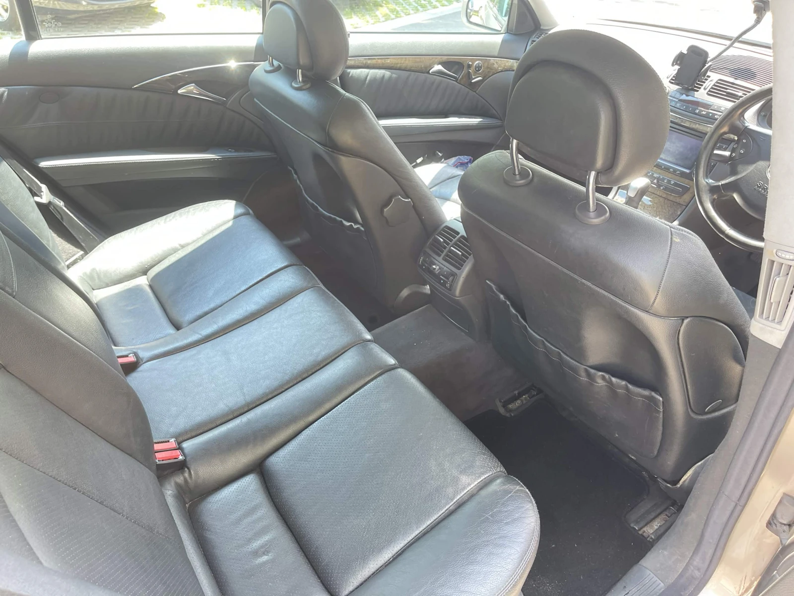 Mercedes-Benz E 500, снимка 7 - Автомобили и джипове - 55092591