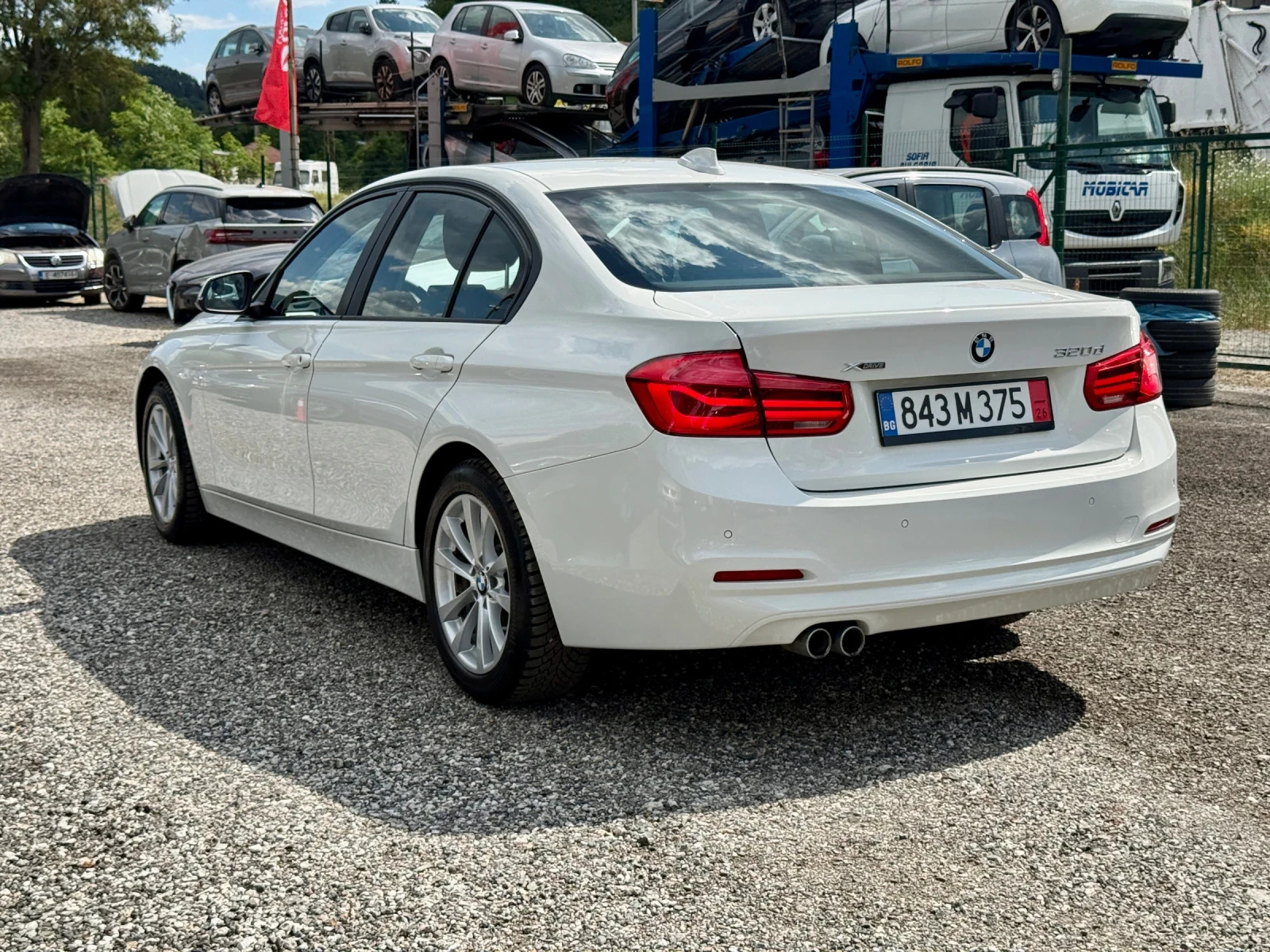 BMW 320 XDrive 4x4, 190hp, B47, Пера, снимка 4 - Автомобили и джипове - 55193753