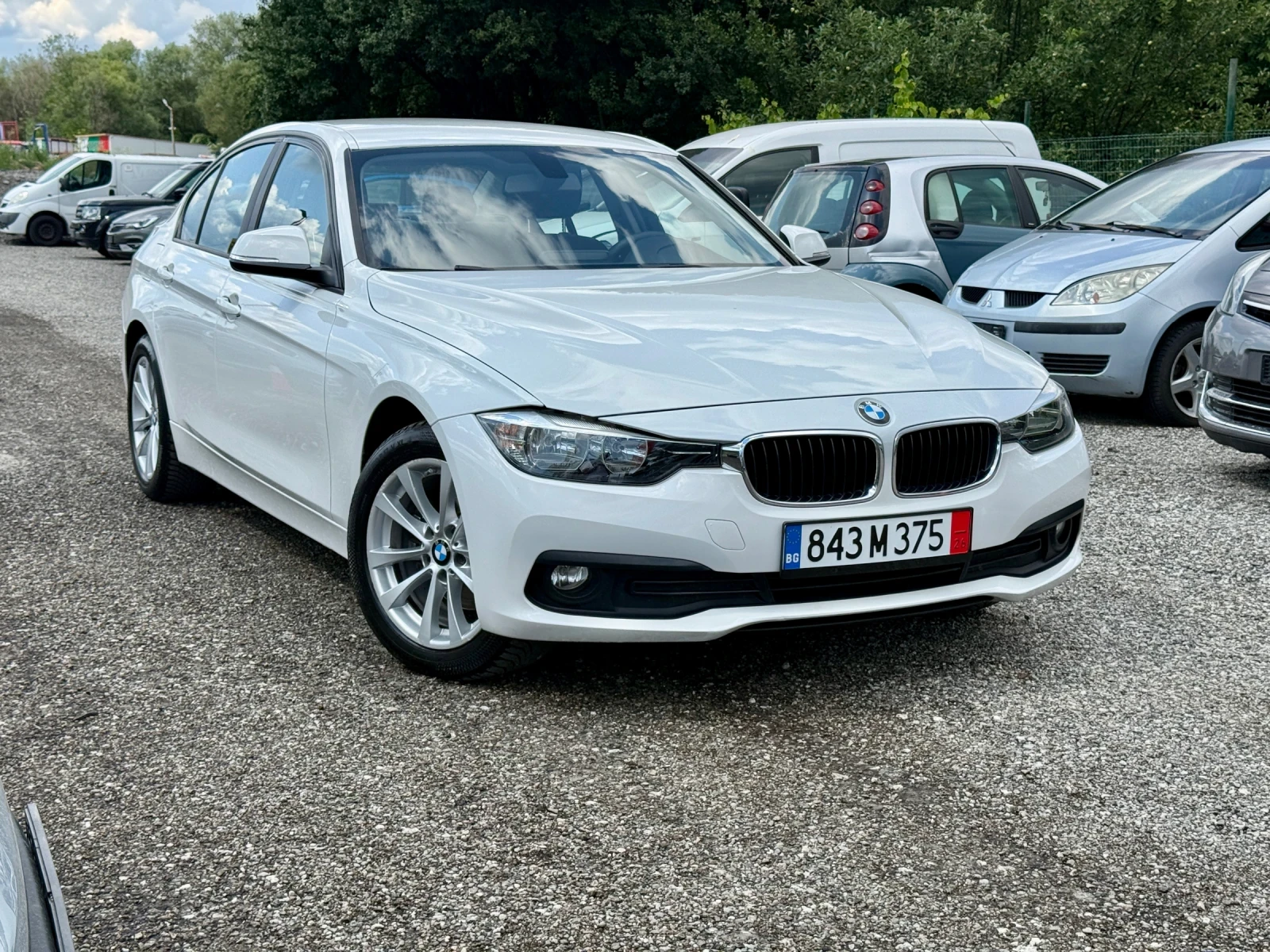 BMW 320 XDrive 4x4, 190hp, B47, Пера, снимка 3 - Автомобили и джипове - 55193753