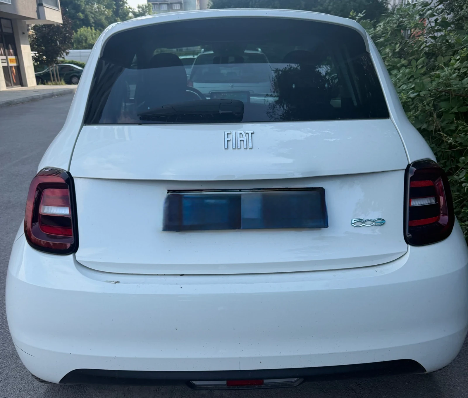 Fiat 500e Голяма батерия 42 kWh в гарация, обслужена, снимка 2 - Автомобили и джипове - 56206349