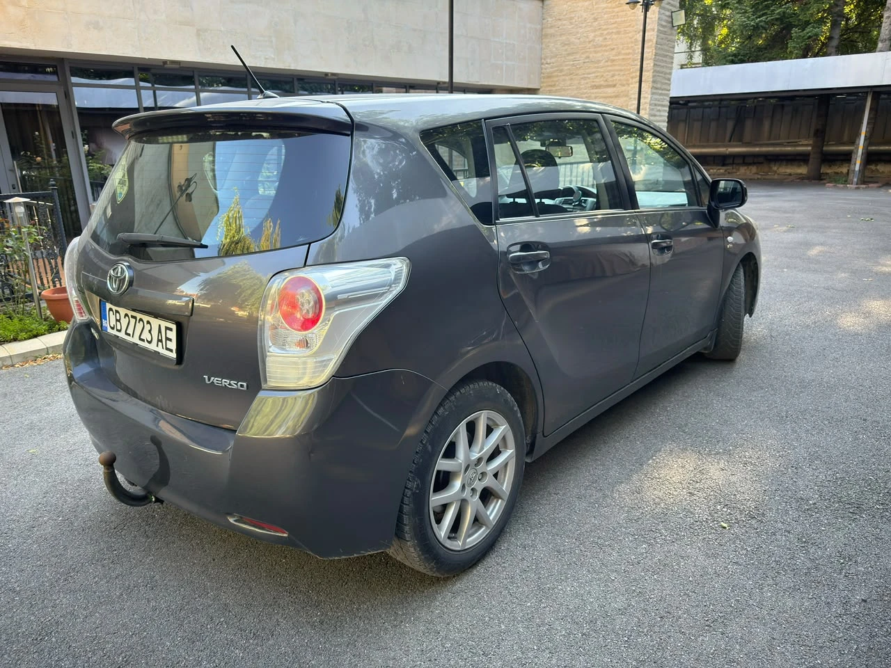 Toyota Verso, снимка 4 - Автомобили и джипове - 55516982