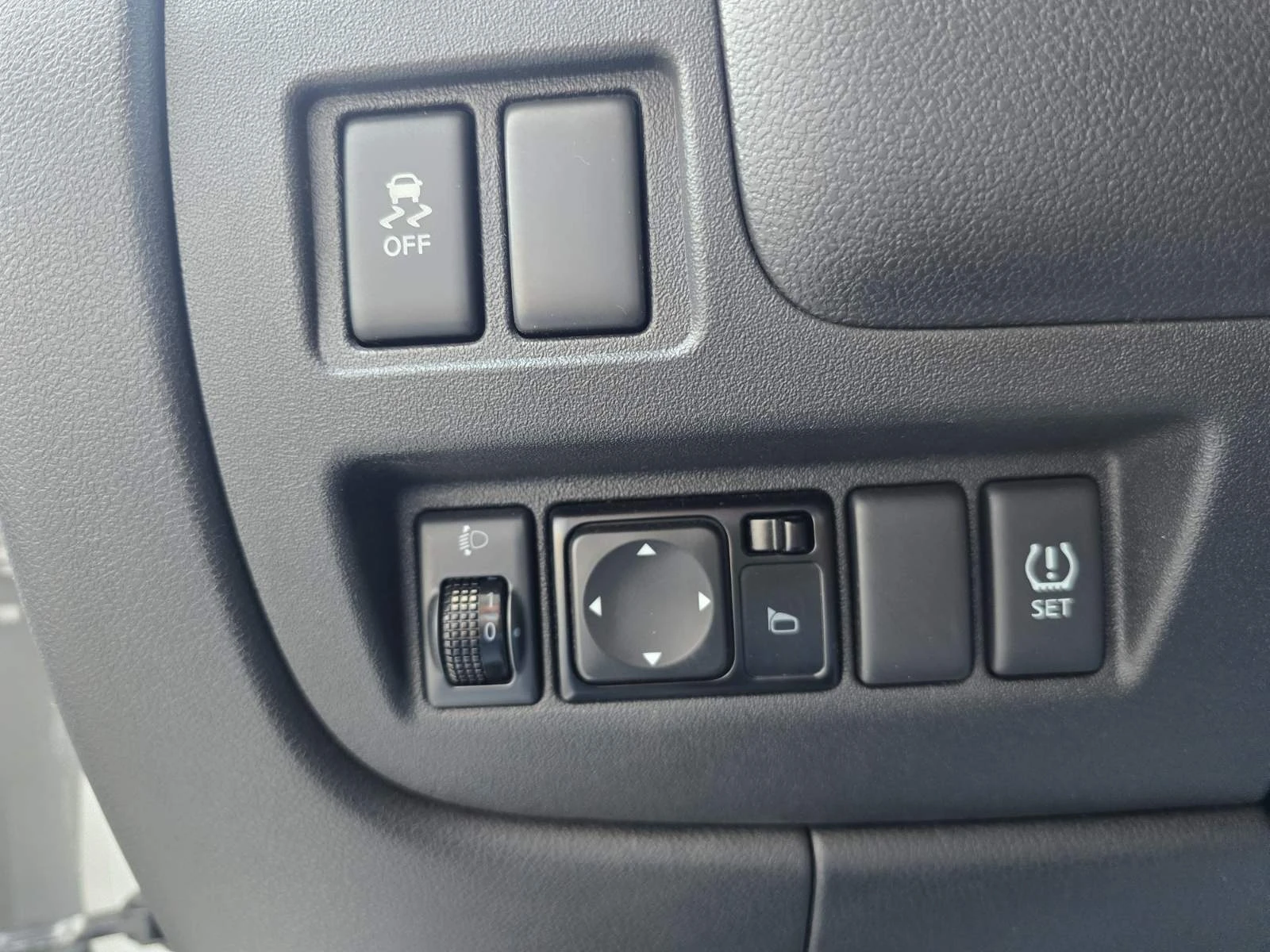Nissan Micra 1.2 TCe 80hp EDC, снимка 12 - Автомобили и джипове - 55559822
