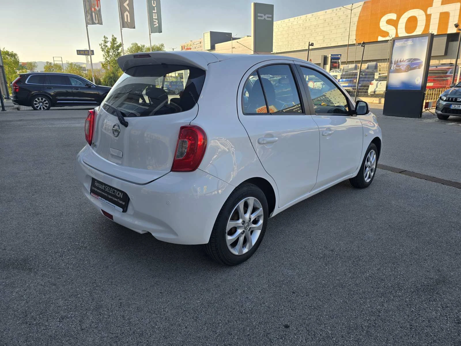 Nissan Micra 1.2 TCe 80hp EDC, снимка 5 - Автомобили и джипове - 55559822