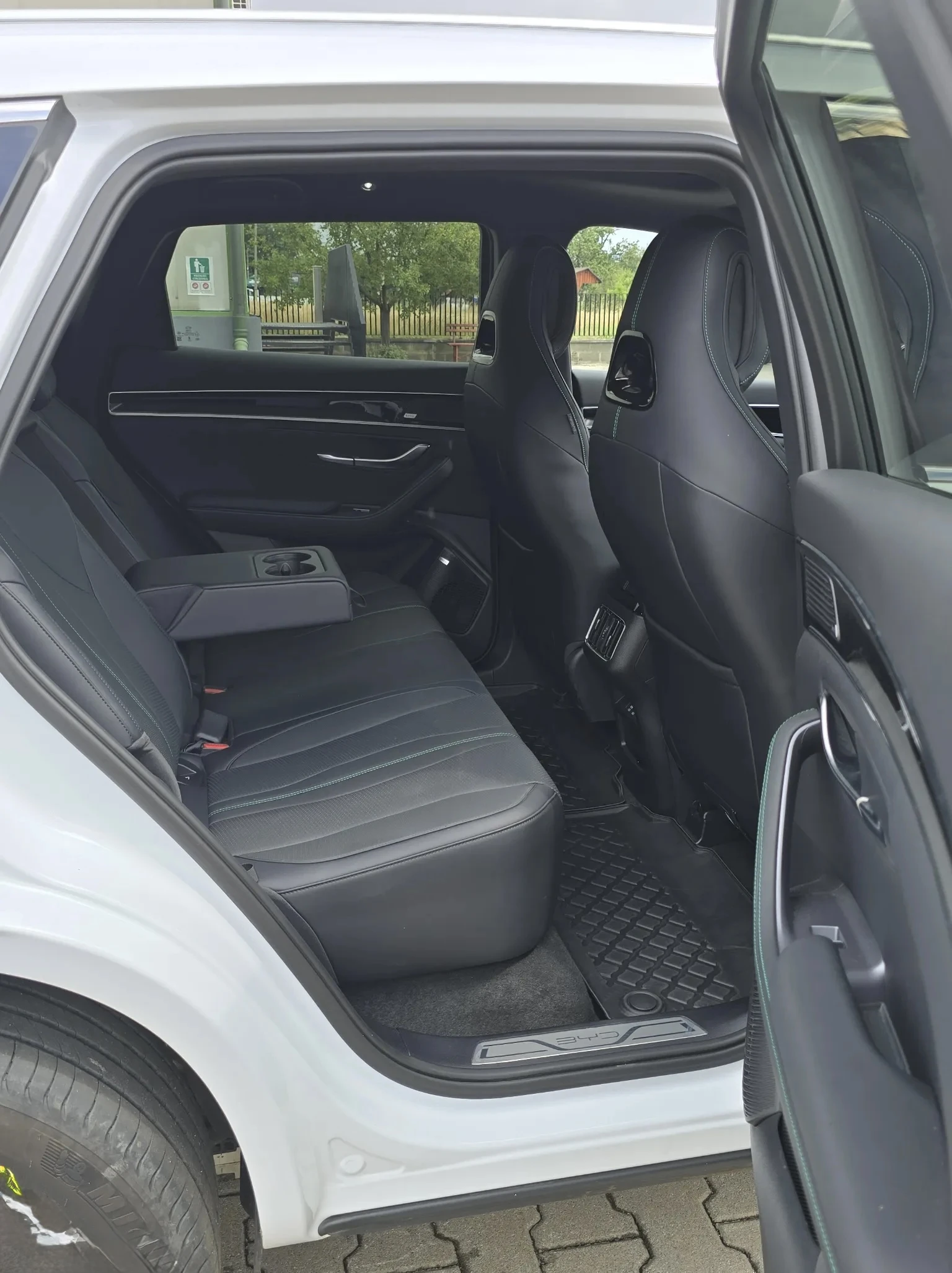 BYD Seal U Desing 87Kwh!!!! | Mobile.bg � ����������� 15
