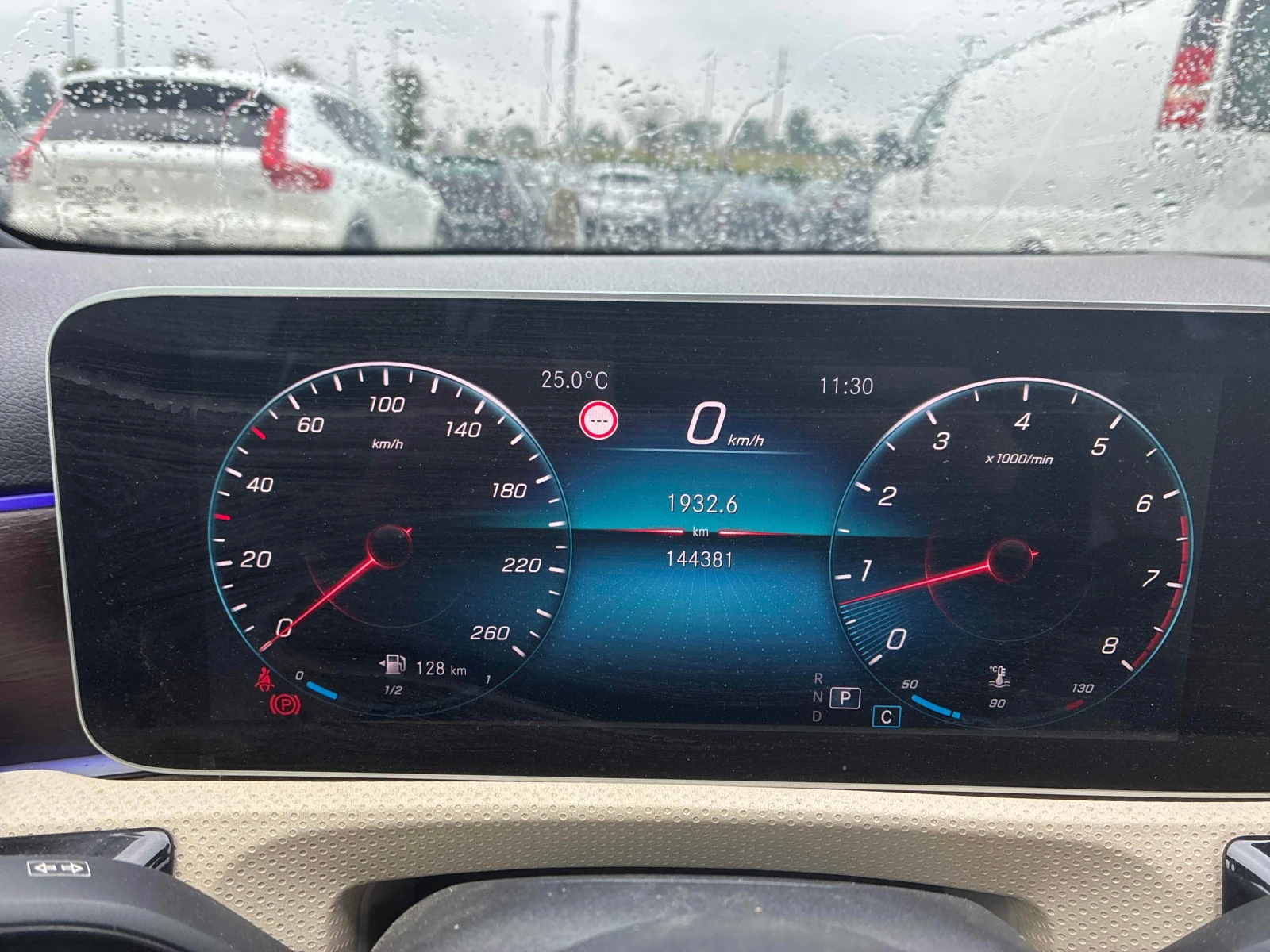 Mercedes-Benz A 250 * АВТОКРЕДИТ * ГЛАВНО ПРЕДСТАВИТЕЛСТВО, снимка 8 - Автомобили и джипове - 56002171