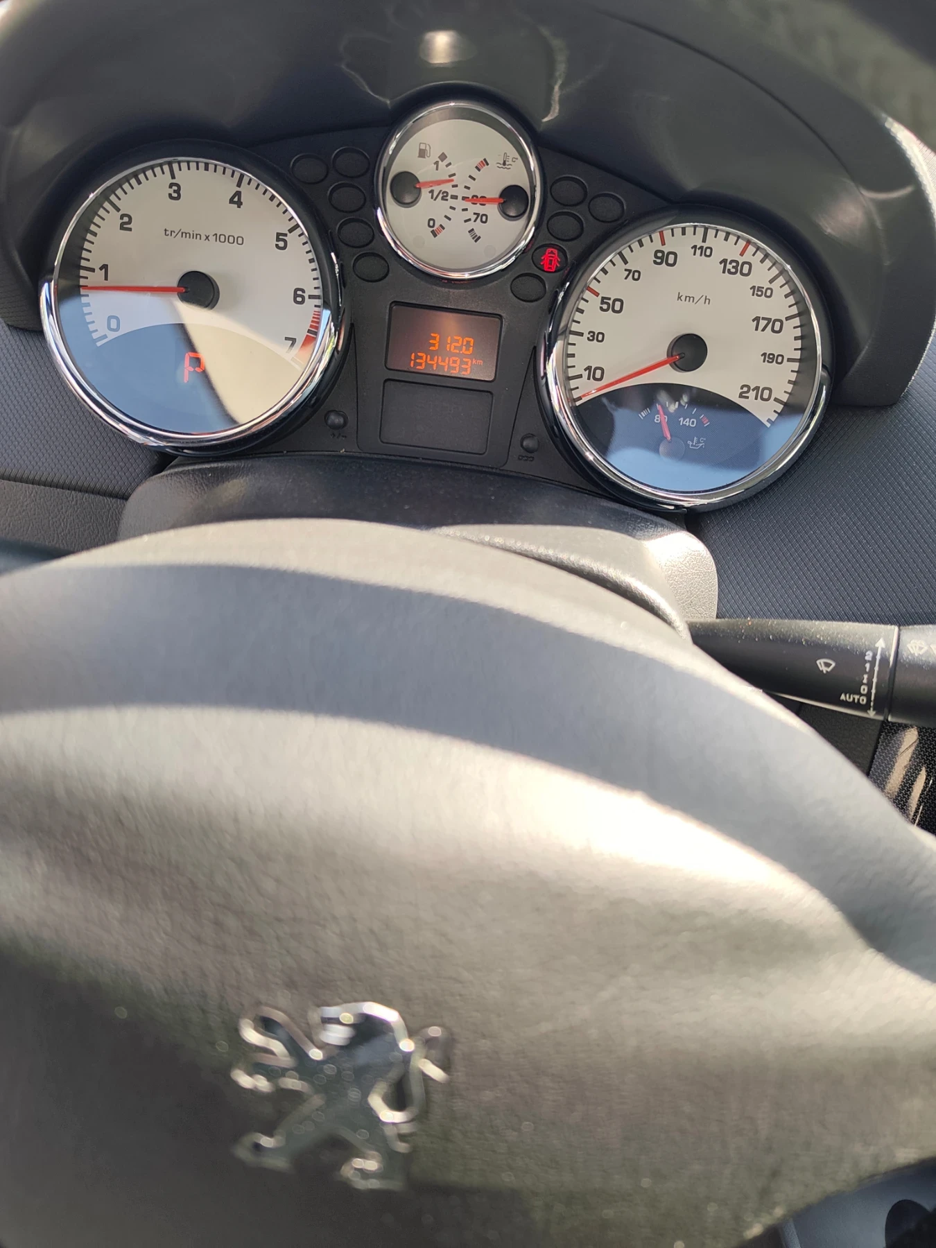 Peugeot 207, снимка 9 - Автомобили и джипове - 56584257