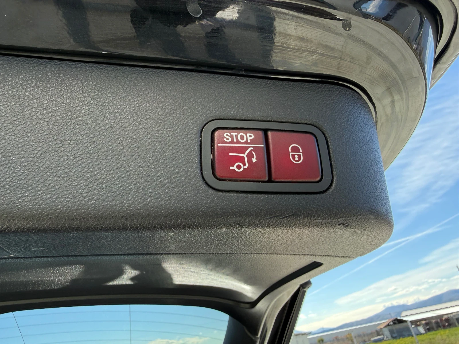 Mercedes-Benz GLE 400, снимка 14 - Автомобили и джипове - 56719905