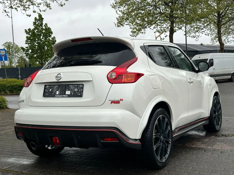 Nissan Juke 1.6 T NISMO 4x4 200ks, снимка 4 - Автомобили и джипове - 47153865