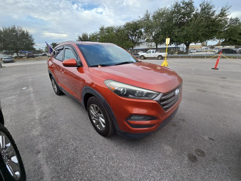 Hyundai Tucson КАМЕРА* БЛУТУТ* КЕЙЛЕС* ПОДГРЕВ, снимка 3 - Автомобили и джипове - 48606437