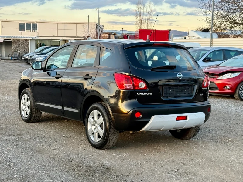 Nissan Qashqai 1.5DCI, снимка 3 - Автомобили и джипове - 48937378