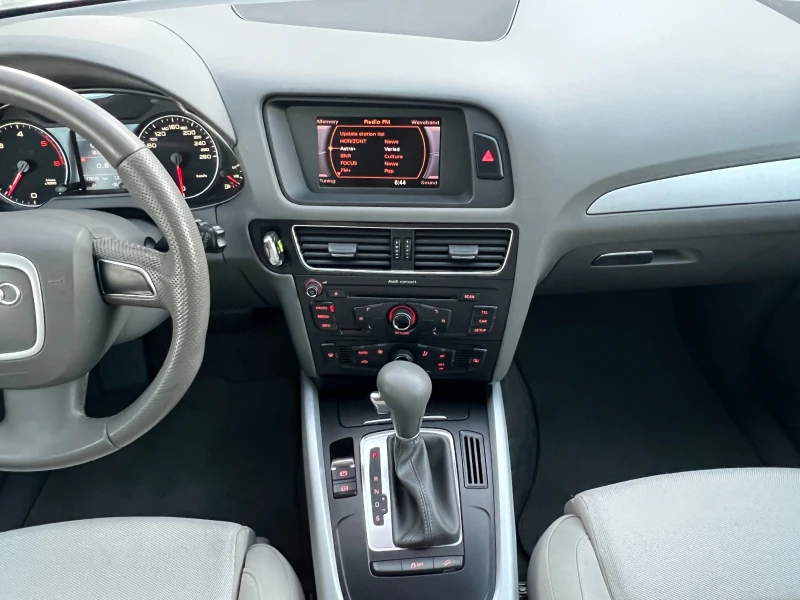 Audi Q5 2.0TDi quattro ПРОЧЕТИ ОПИСАНИЕТО, снимка 9 - Автомобили и джипове - 51500951