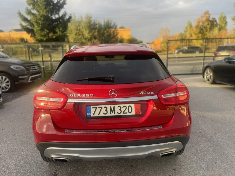 Mercedes-Benz GLA 250 211ps* 4M* 100хл.* НАВИ* КОЖА* ПАНО* КАМЕРА* FULL, снимка 8 - Автомобили и джипове - 52273959
