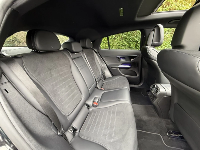 Mercedes-Benz GLC 300 Е* COUPE* AMG* ОЧАКВАН ВНОС* , снимка 9 - Автомобили и джипове - 52741698