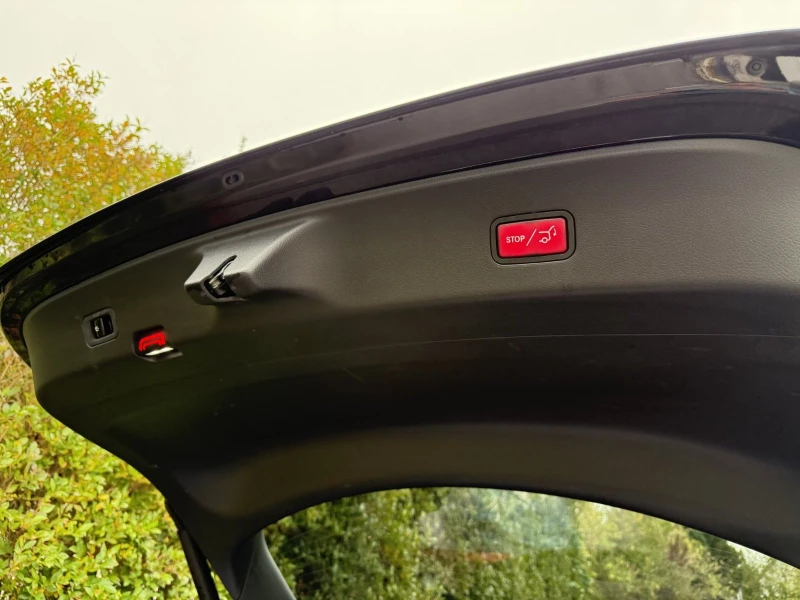 Mercedes-Benz GLC 300 Е* COUPE* AMG* ОЧАКВАН ВНОС* , снимка 15 - Автомобили и джипове - 52741698