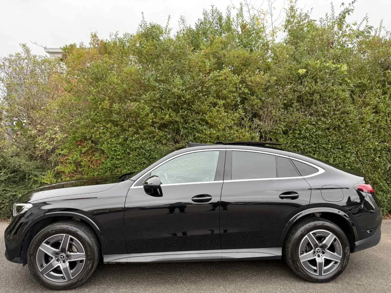 Mercedes-Benz GLC 300 Е* COUPE* AMG* ОЧАКВАН ВНОС* , снимка 2 - Автомобили и джипове - 52741698