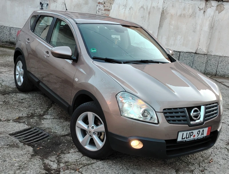 Nissan Qashqai 2.0i 141к.с Уникат! , снимка 2 - Автомобили и джипове - 52763201