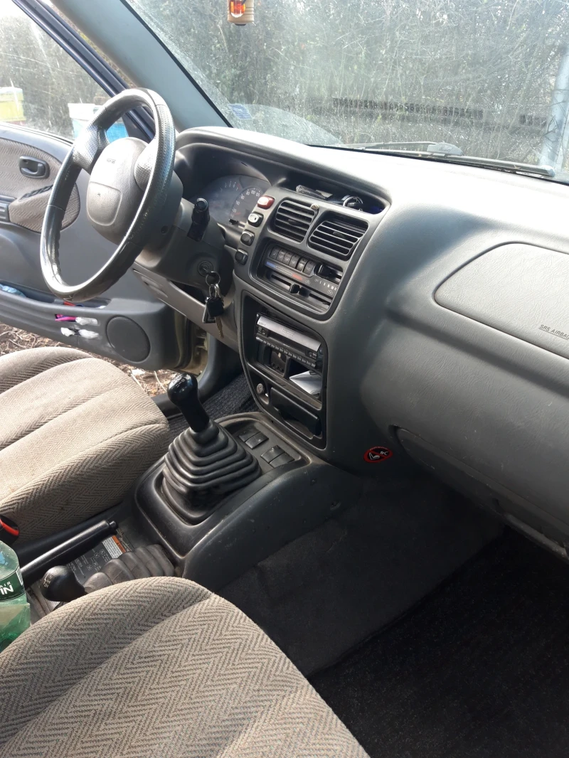 Suzuki Grand vitara, снимка 3 - Автомобили и джипове - 53240473
