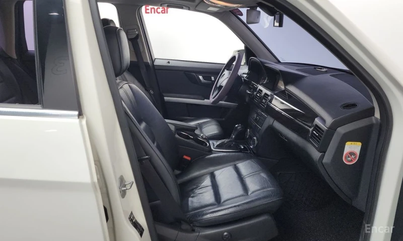 Mercedes-Benz GLK, снимка 11 - Автомобили и джипове - 53515520