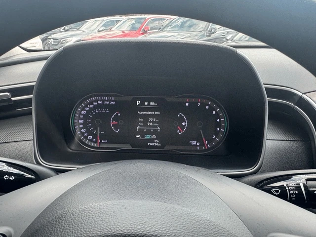 Hyundai Tucson / Essential / AWD / CARFAX / ОПЦИЯ ЗА ФИНАНСИРАНЕ, снимка 16 - Автомобили и джипове - 53298898