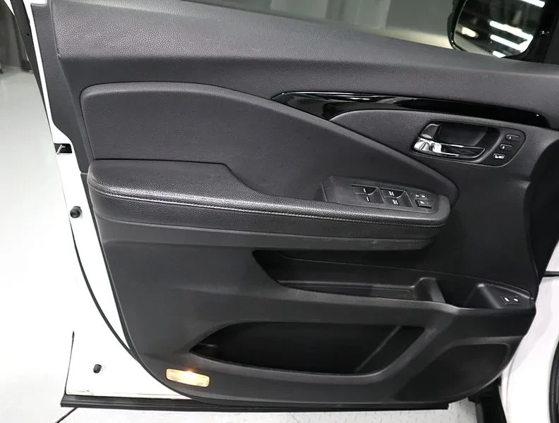 Honda Pilot  Generation 3.5, снимка 13 - Автомобили и джипове - 56566162