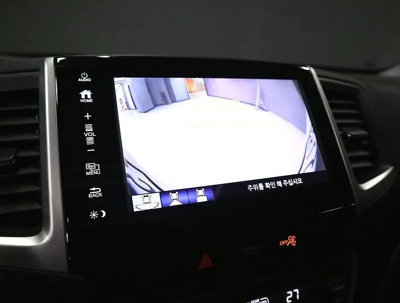 Honda Pilot  Generation 3.5, снимка 6 - Автомобили и джипове - 56566162