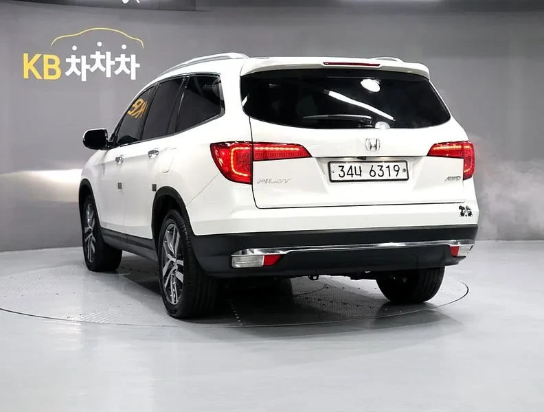 Honda Pilot  Generation 3.5, снимка 4 - Автомобили и джипове - 56566162