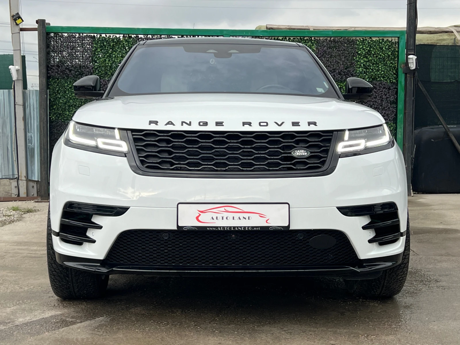 Land Rover Range Rover Velar R-DYMAMIC/NAVI/LED/KAM360/PANO/СОБСТВЕН ЛИЗИНГ, снимка 1